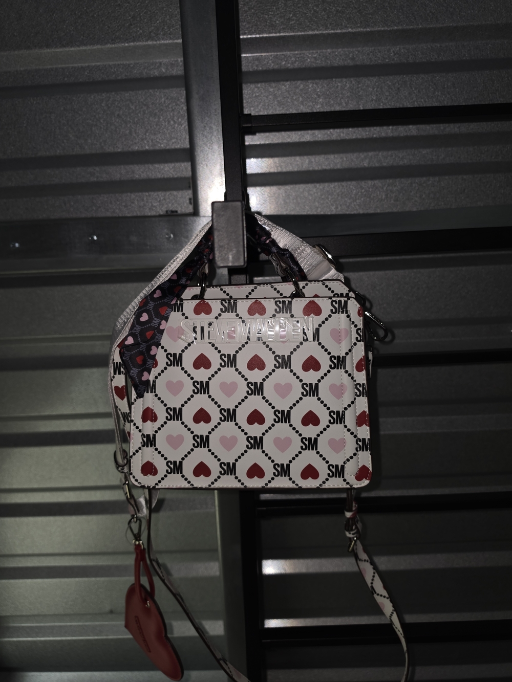 Heart-Print Crossbody Bag in White and Red
